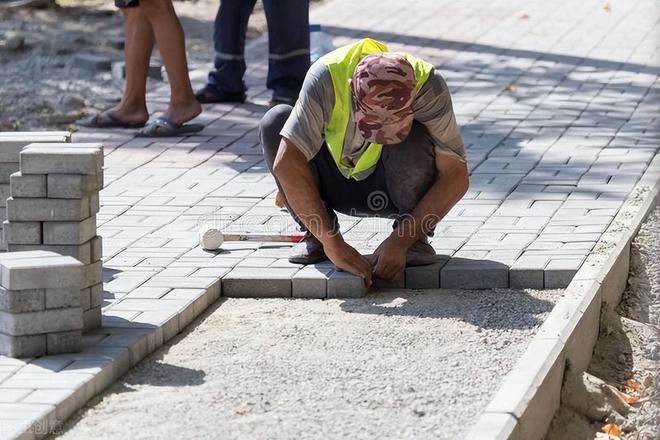 瓷砖修复工人工资高吗(瓷砖修复工人工资高吗多少钱) 瓷砖修复工人工资高吗(瓷砖修复工人工资高吗多少钱)